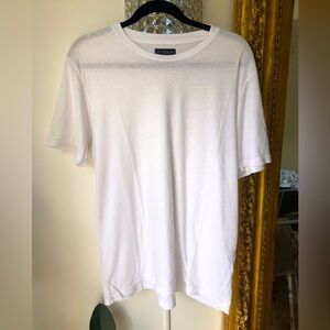 Goodlife White Men’s Crewneck T Shirt Size X-large
